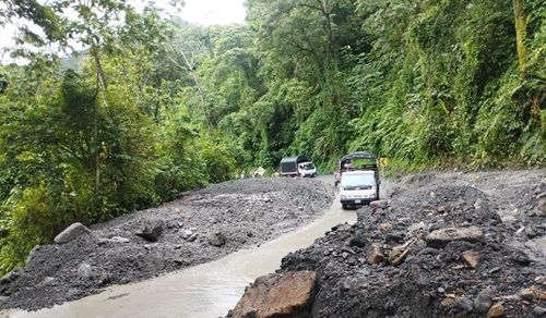 Rains and landslides trigger journey issues within the Eastern Llanos – information
