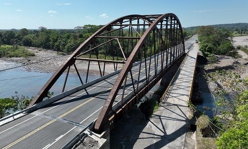 PUENTE GUACAVÍA